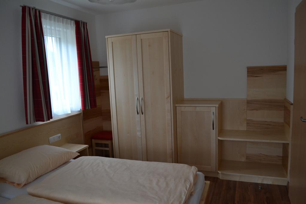 Pension Schweiger Gasen Room photo